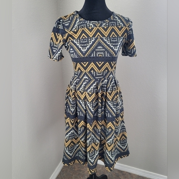 LuLaRoe Dresses & Skirts - Lularoe Amalia Dress Zip Up Back Geometric Print Black and Golds Size Sm…